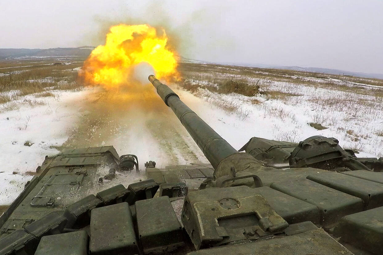 Festung Bachmut hält! Ukrainische Armee schlägt Angriffe der Russen in 18 Siedlungen zurück!