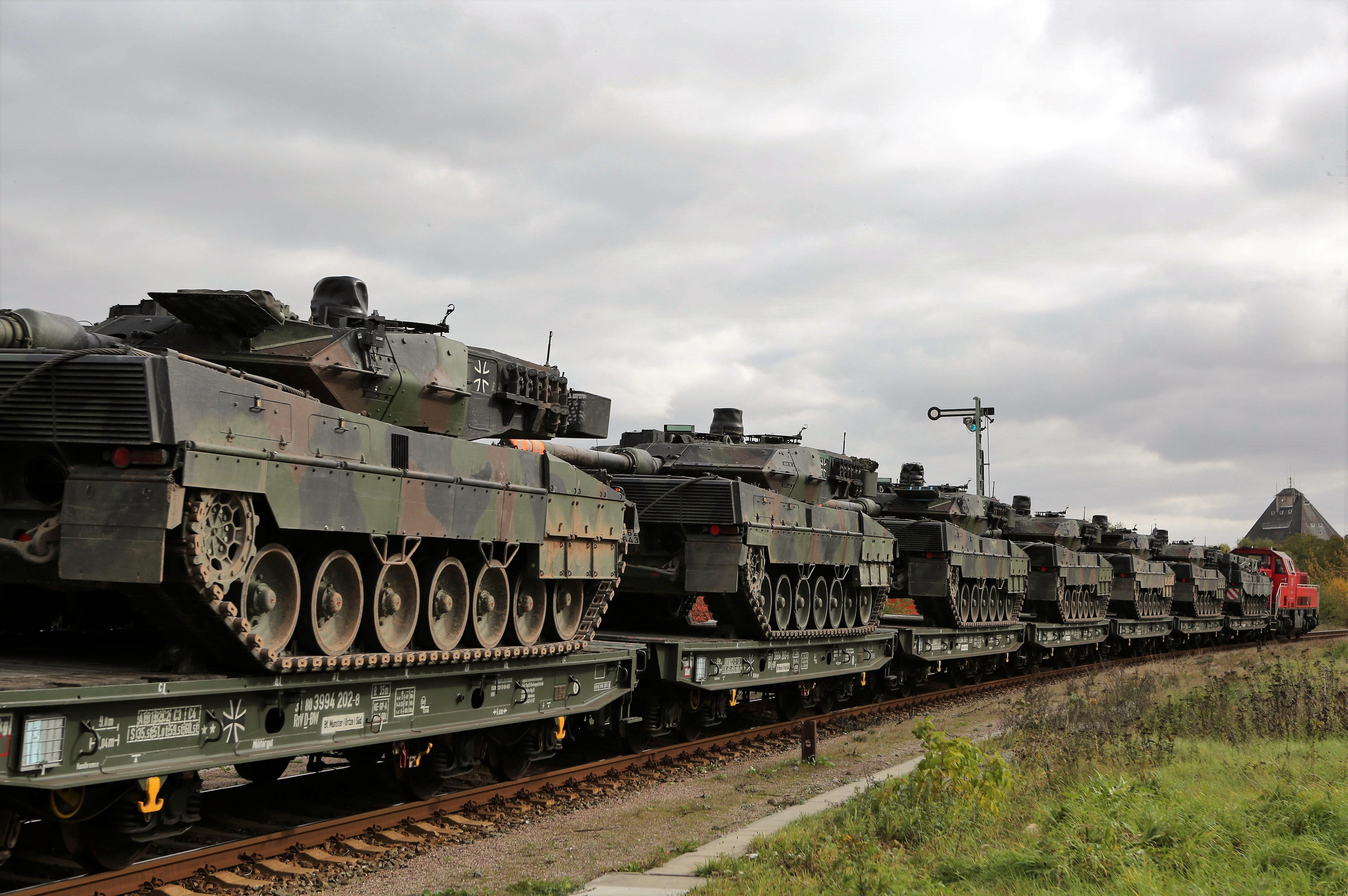 Video von deutschem Spezialpanzer an der Ukraine-Front aufgetaucht! Seltenes Bildmaterial überrascht Experten!