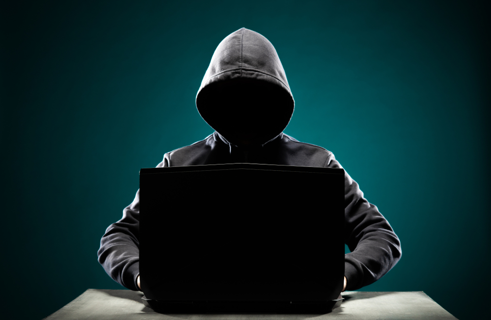 Russischer Hacker Angriff auf die NATO! - Geheime Daten von Putins Spionen erbeutet?