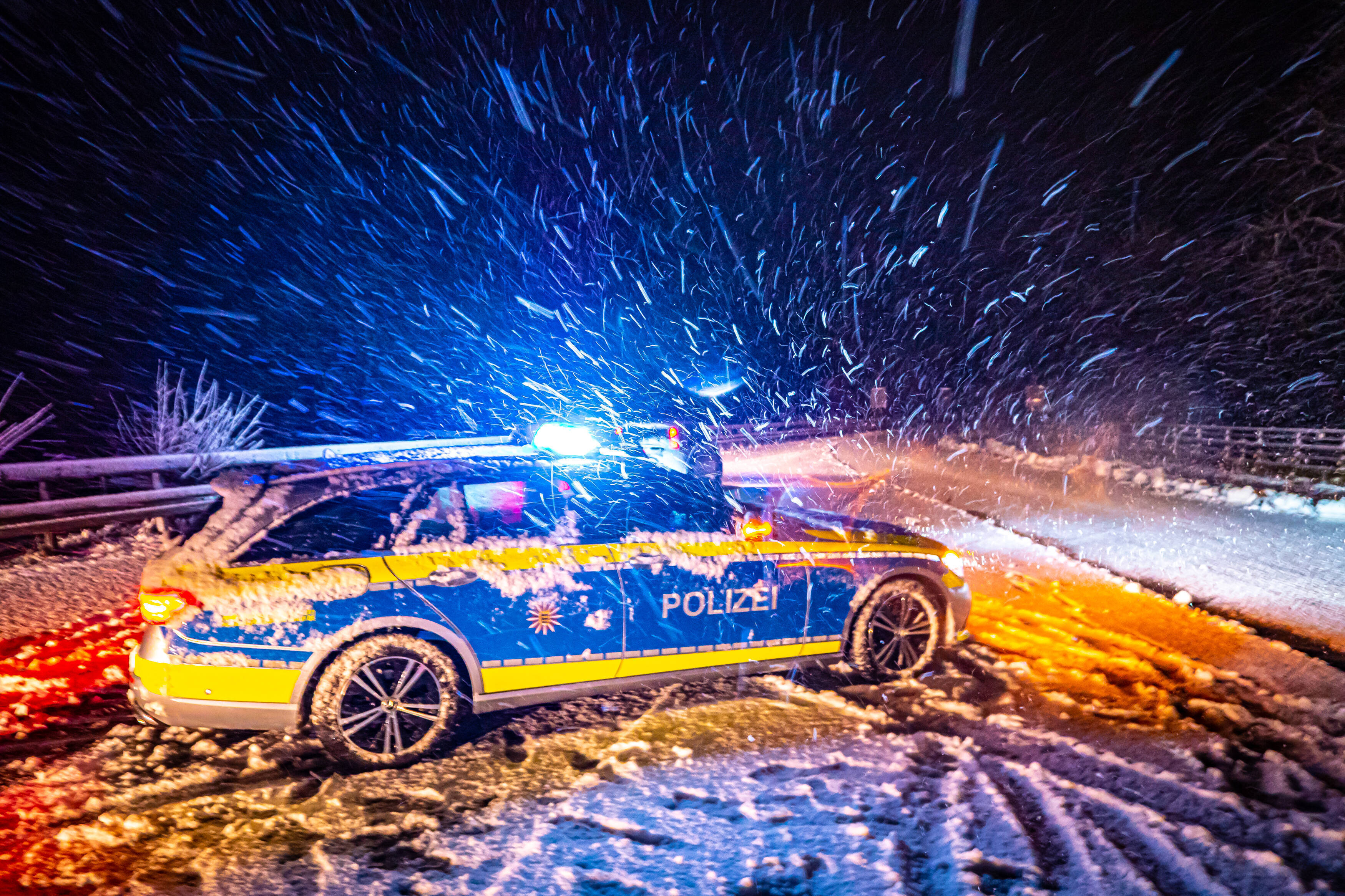Dreifachmord in Starnberg! Mord an Freund und dessen Eltern - Killer bekommt besonders hartes Urteil!