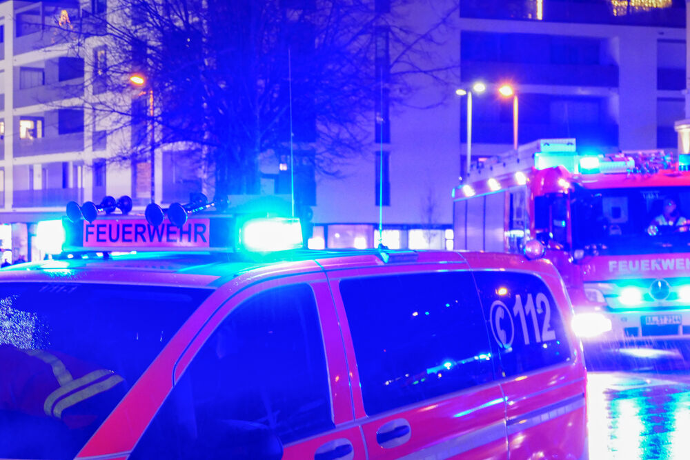 Schrecklicher Masseunfall! Mann (48) stirbt und 6 weitere Personen verletzt