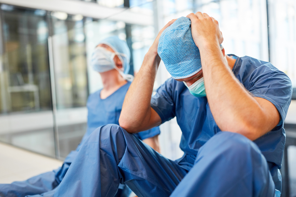 Arzt operiert mit 2,2 Promille! Unglaublicher Suff-Skandal in Krankenhaus bei Blinddarm-Op!