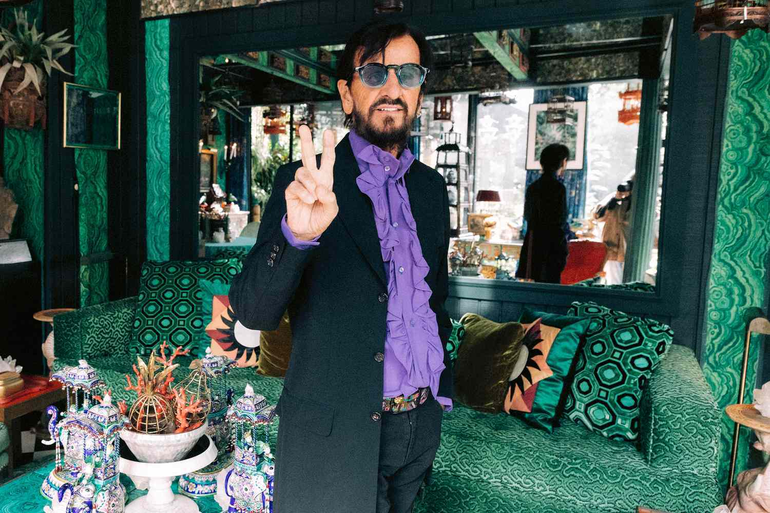Ringo Starr’s Surprise Country Return: The 85-Year-Old Beatle’s New Album Sparks a Stardust Comeback