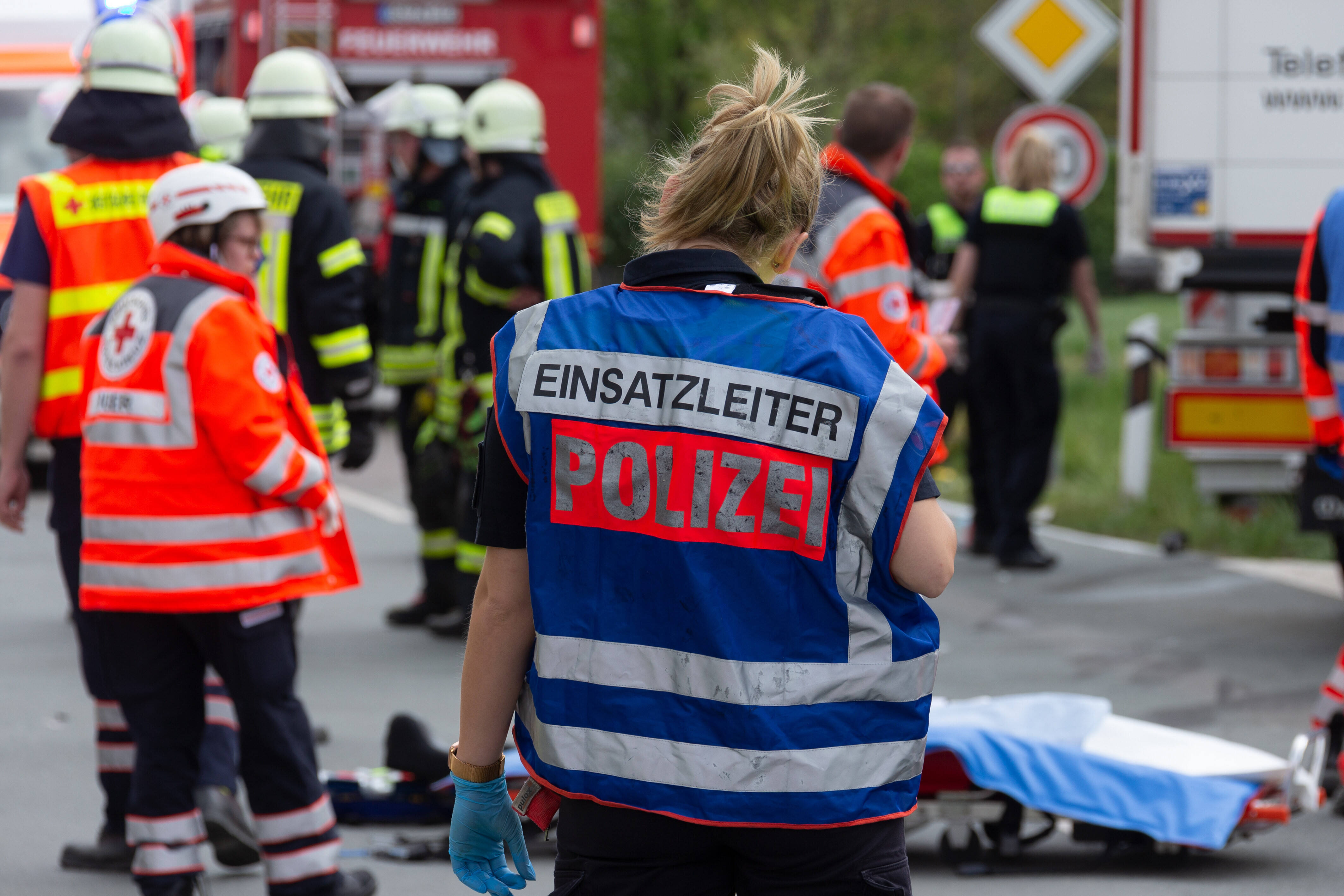 Fußgänger von Bagger getötet ! Zwei Tödliche Unfälle in Köln