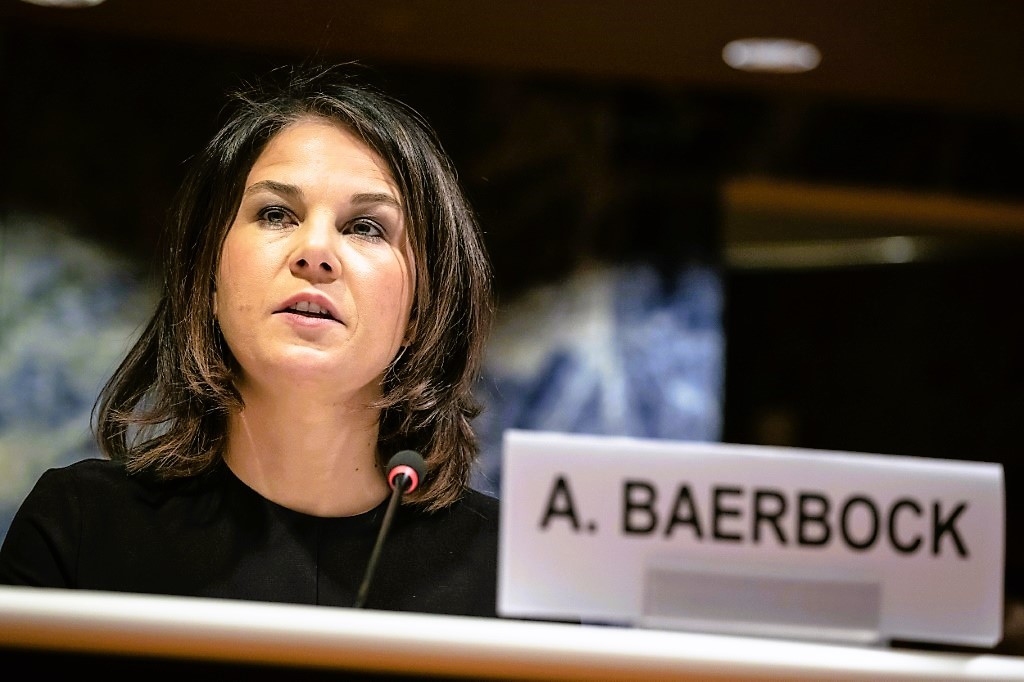 Böse Klatsche für Annalena Baerbock! Umfrage-Debakel für die Außenministerin